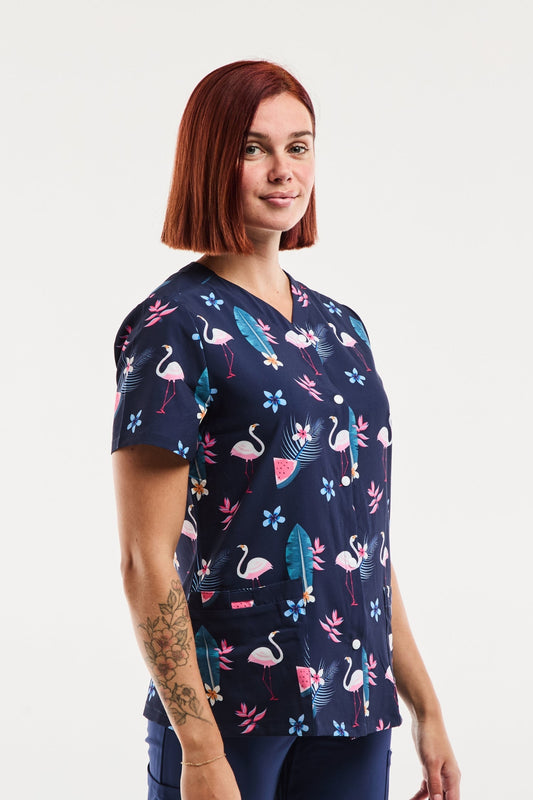 Medische stretchblouse - Dames - Roze flamingo's op marine