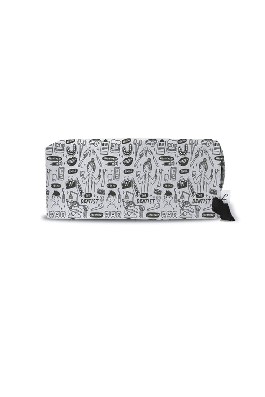 Wit etui met tekeningen van de medische muts uit de Art-collectie, OK-muts Tanden