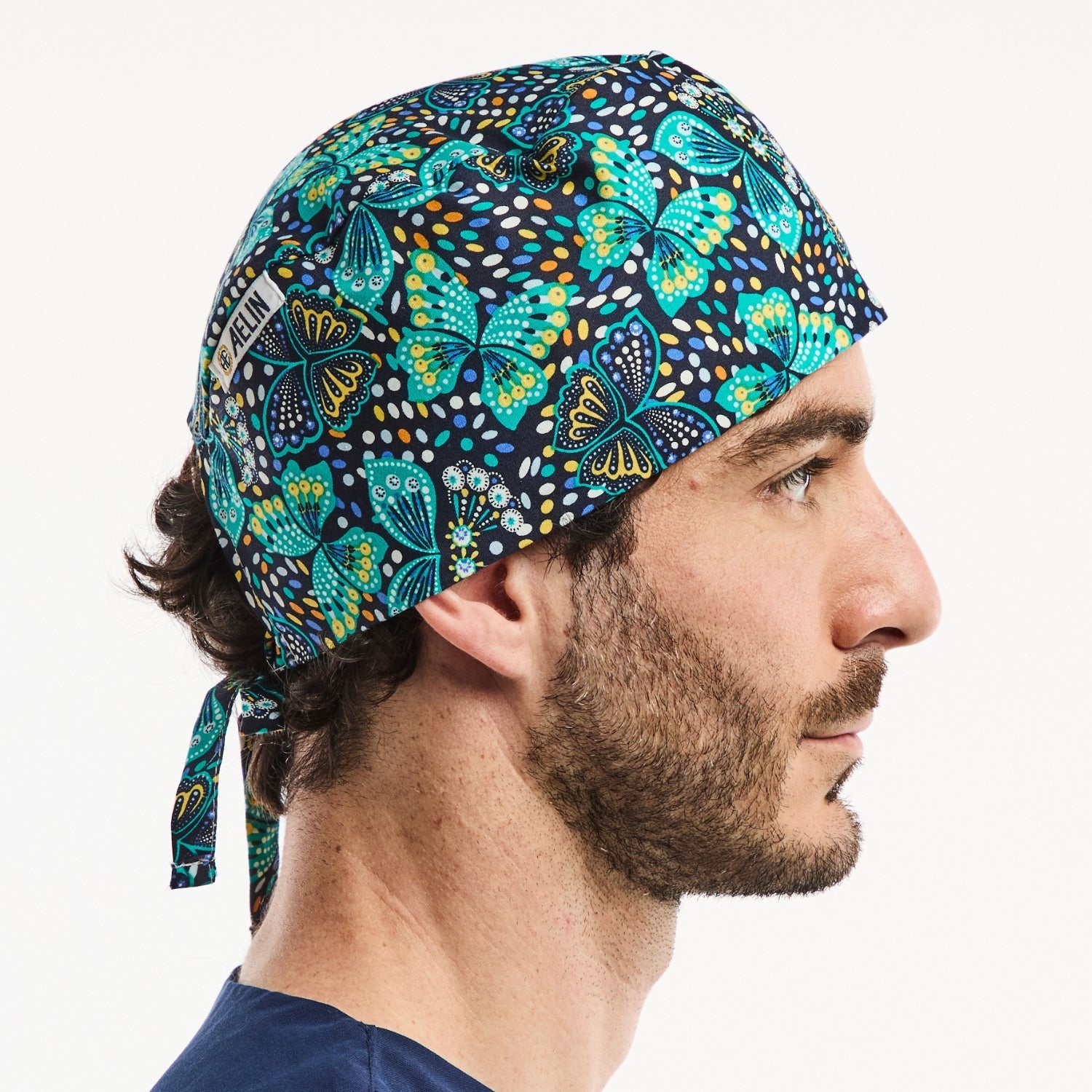 Calot chirurgien – Bleu marine imprimé papillons – Cheveux courts